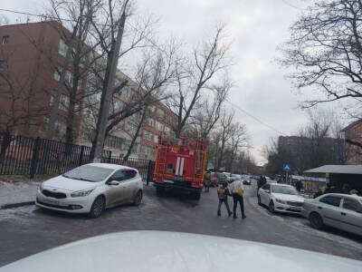 Школы эвакуировали в Ростове-на-Дону из-за сообщения о минировании