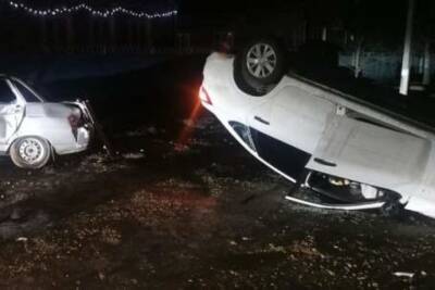 В кубанской станице пьяная женщина попала в жёсткую аварию, не остановившись по требованию сотрудника полиции