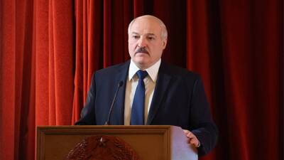 Лукашенко: страны Балтии и Польша сконцентрировали у границ Белоруссии 30 тысяч военных