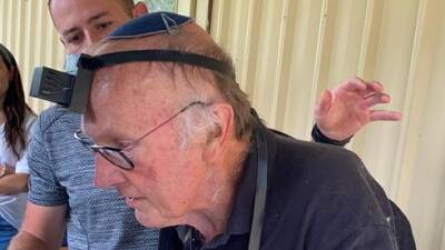 "Мать скрывала, что мы евреи": 73-летний Джеймс впервые справил бар-мицву