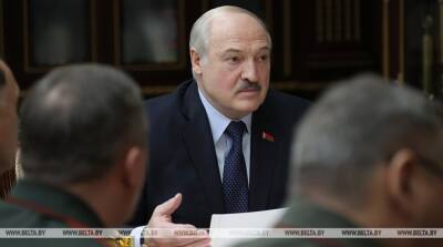 Лукашенко обвинил Украину в наращивании войск у границ Беларуси