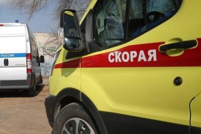 В Волгограде пьяные пассажиры пустили таксисту в лицо газ из баллончика
