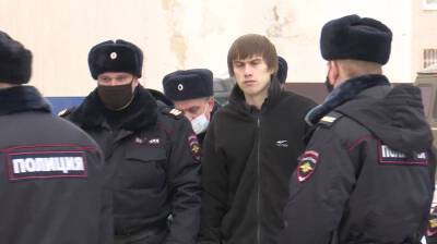 В Воронеже начался суд над расстрелявшим сослуживцев на Балтиморе срочником