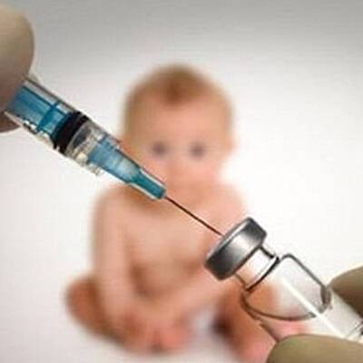 Вакцинация детей и подростков от коронавируса может стать плановой