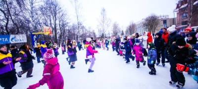 «ТГК-1» торжественно открыла ледовый корт в Губернаторском парке (ФОТО и ВИДЕО)