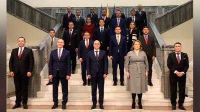 Новое правительство Северной Македонии стало наполовину албанским