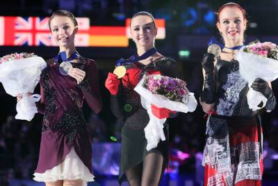 Команда Тутберидзе поздравила Валиеву, Щербакову и Трусову после ЧЕ-2022