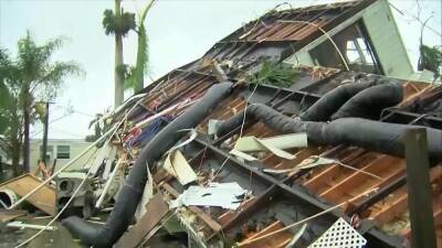 Торнадо разрушил десятки домов во Флориде