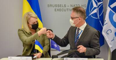 "Цифровой" меморандум: Украина и НАТО подписали документ