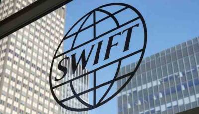 Handelsblatt: США і ЄС відмовляються від відключення РФ від SWIFT, але готують нові санкції
