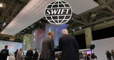 Запад не планирует отключать РФ от Swift — немецкое СМИ