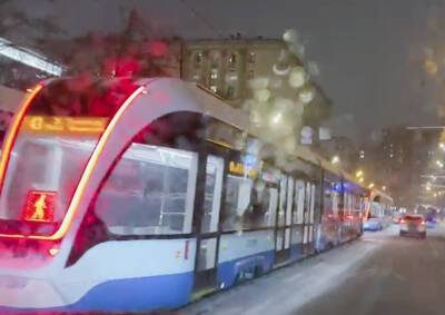ДТП на юго-востоке Москвы парализовало движение трамваев