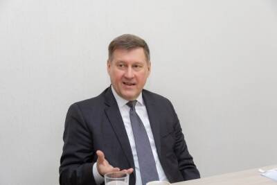 Мэр Новосибирска Анатолий Локоть получил почетное звание «Ветеран труда»