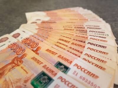 В 2022 году российские банки привлекут рекордный объем средств физлиц