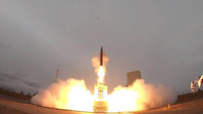 Израиль успешно отразил запуск баллистических ракет: стало известно об испытаниях "Хец-3"