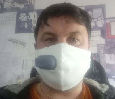 На Урале разработали медицинскую маску с ультрафиолетовым фильтром против ковида