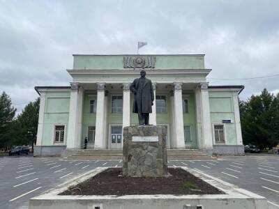 Фонд экс-депутата Госдумы судится с властями Челябинской области из-за выселения