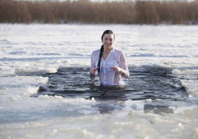 Новосибирские спасатели ожидают до 20 тысяч участников крещенских купаний