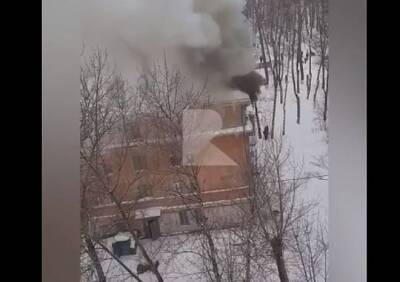 Пожар на улице Белякова, во время которого погиб 46-летний мужчина, потушен