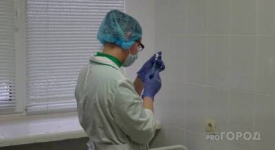 Кому нельзя делать прививку от коронавируса: Минздрав утвердил список противопоказаний