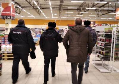 В рязанских гипермаркетах «Глобус» и «Леруа Мерлен» прошли «масочные» рейды