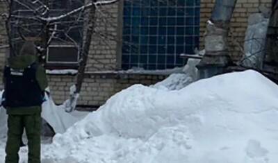 Упавшая с крыши глыба льда убила жителя Нижнего Новгорода