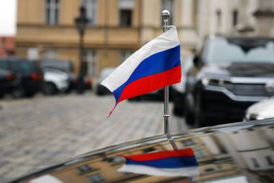 Захарова сообщила об угрозах российским дипломатам на Украине