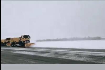Аэропорт Краснодара остаётся закрытым из-за непогоды