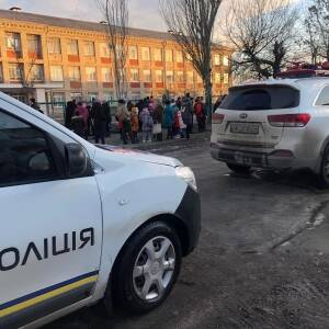 «Минирование» школ в Бердянске: эвакуаций больше не будет