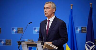 НАТО поможет Украине реализовать право на самозащиту в случае нападения РФ, - Столтенберг