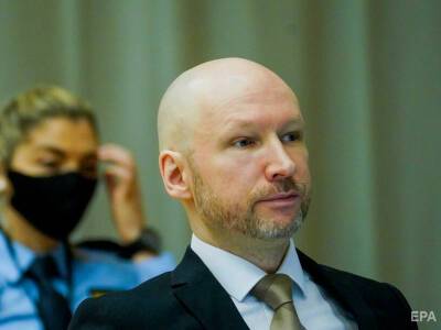 В Норвегии началось слушание о досрочном освобождении террориста Брейвика