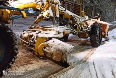 355 кубометров снега вывезли коммунальщики с улиц Смоленска