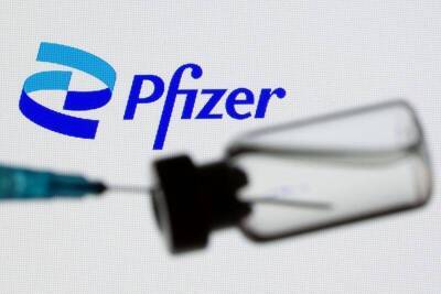 Глава Pfizer вновь назвал дату возвращения к нормальной жизни