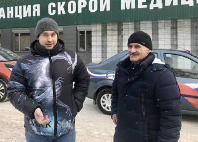 Фельдшер в Новосибирске спас врача скорой помощи от удара ножом на вызове