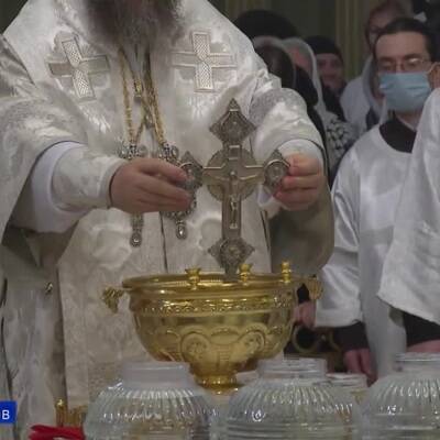 Православные отмечают сегодня Крещение Господне
