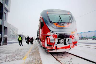Рельсобусы на Сахалине перевозят все больше пассажиров