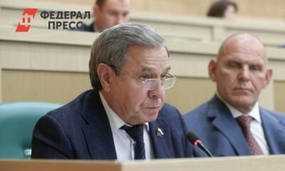 Районные чиновники Новосибирска пригласили на заседание сенатора Городецкого