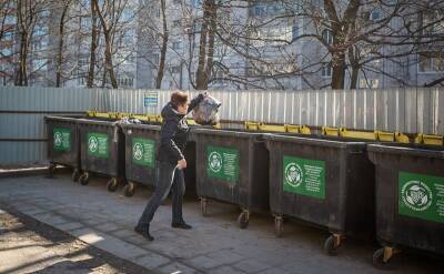 В новогодние праздники для вывоза мусора в Смоленской области задействовали 200 единиц спецтехники