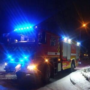 На пожаре в Шевченковском районе Запорожья погибли два человека. Фотофакт