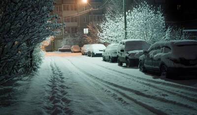 Из-за плохой уборки снега на дорогах Тюменской области выдано 350 предписаний