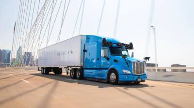 На дорогах США появятся грузовики без водителей в салоне