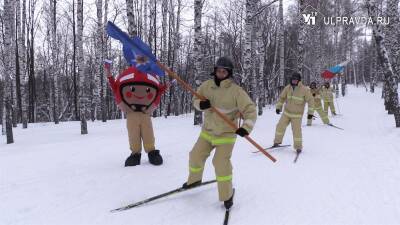 Ульяновские спасатели проверили, кто быстрее всех бегает на лыжах