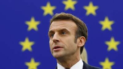 Президент Франции призвал Евросоюз к диалогу с Россией