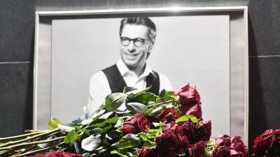 Журналист Михаил Зеленский похоронен на Троекуровском кладбище