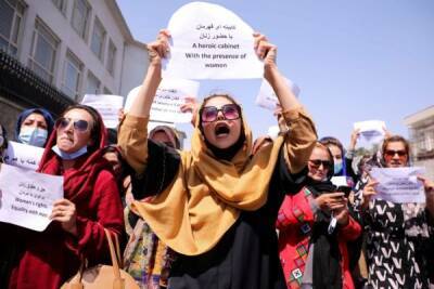 «Талибан» пообещал наказать боевика, застрелившего девушку-шиитку на КПП