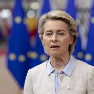 Евросоюз пригрозил РФ масштабными санкциями в случае военной эскалации