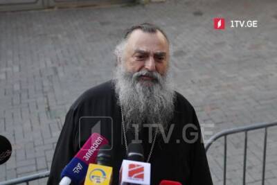Грузинский владыка предлагает посадить Саакашвили под арест в его епархии