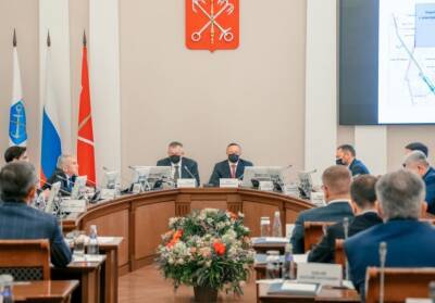Петербург и Ленобласть обсудили проекты новых дорог двух регионов
