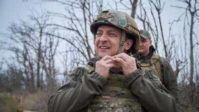 Зеленский: Россия ведет с Украиной войну на нервах, не впадайте в панику