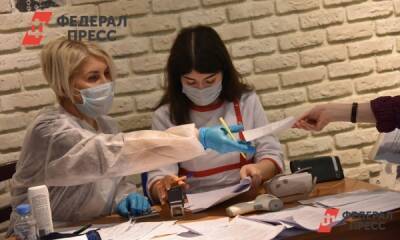 Гинцбург рассказал, когда назальная вакцина от коронавируса станет доступна россиянам
